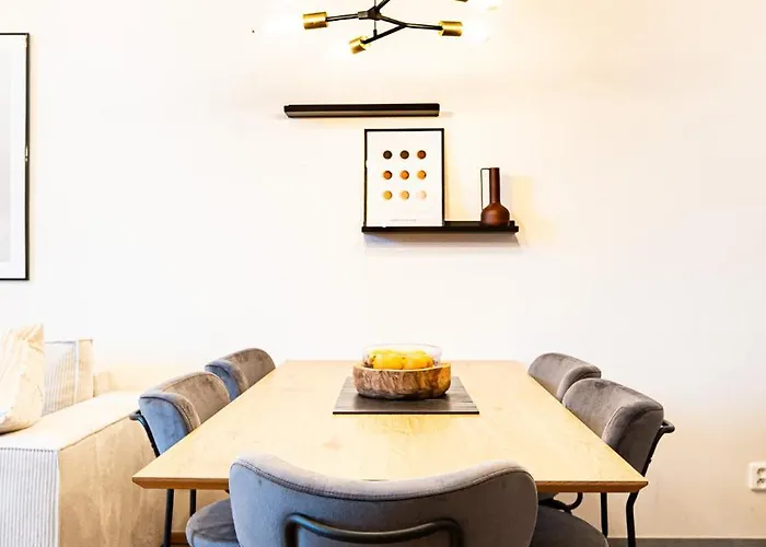 Apartament Rentero Cozy Industrial 8min Dancing House Apartment, Praga